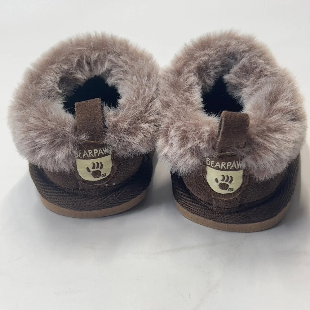 BEARPAW child’s brown Booties With Fur 0/6 months